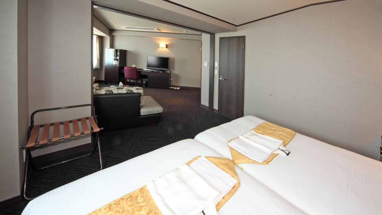 Hotel Sunplaza Osaka Sakai Annex Esterno foto