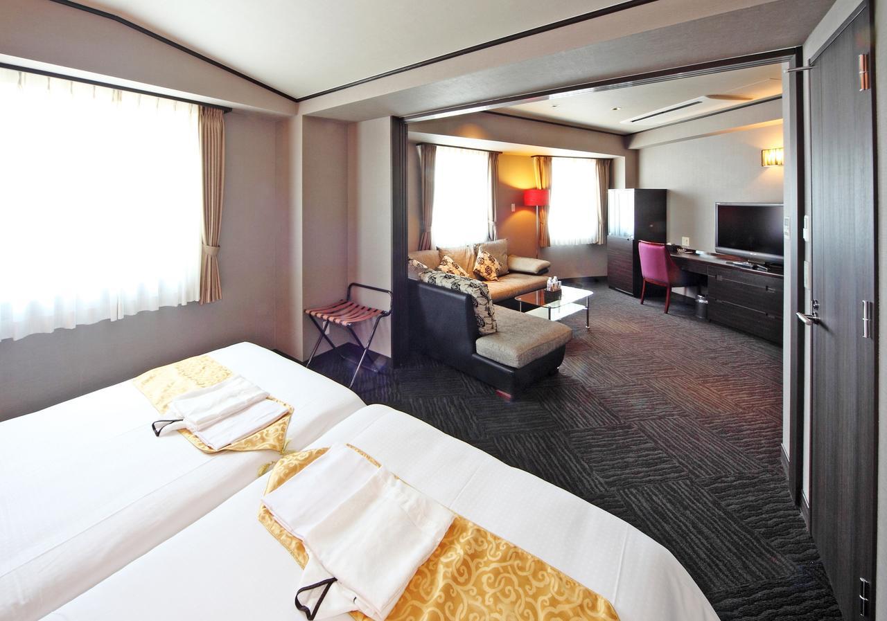 Hotel Sunplaza Osaka Sakai Annex Esterno foto