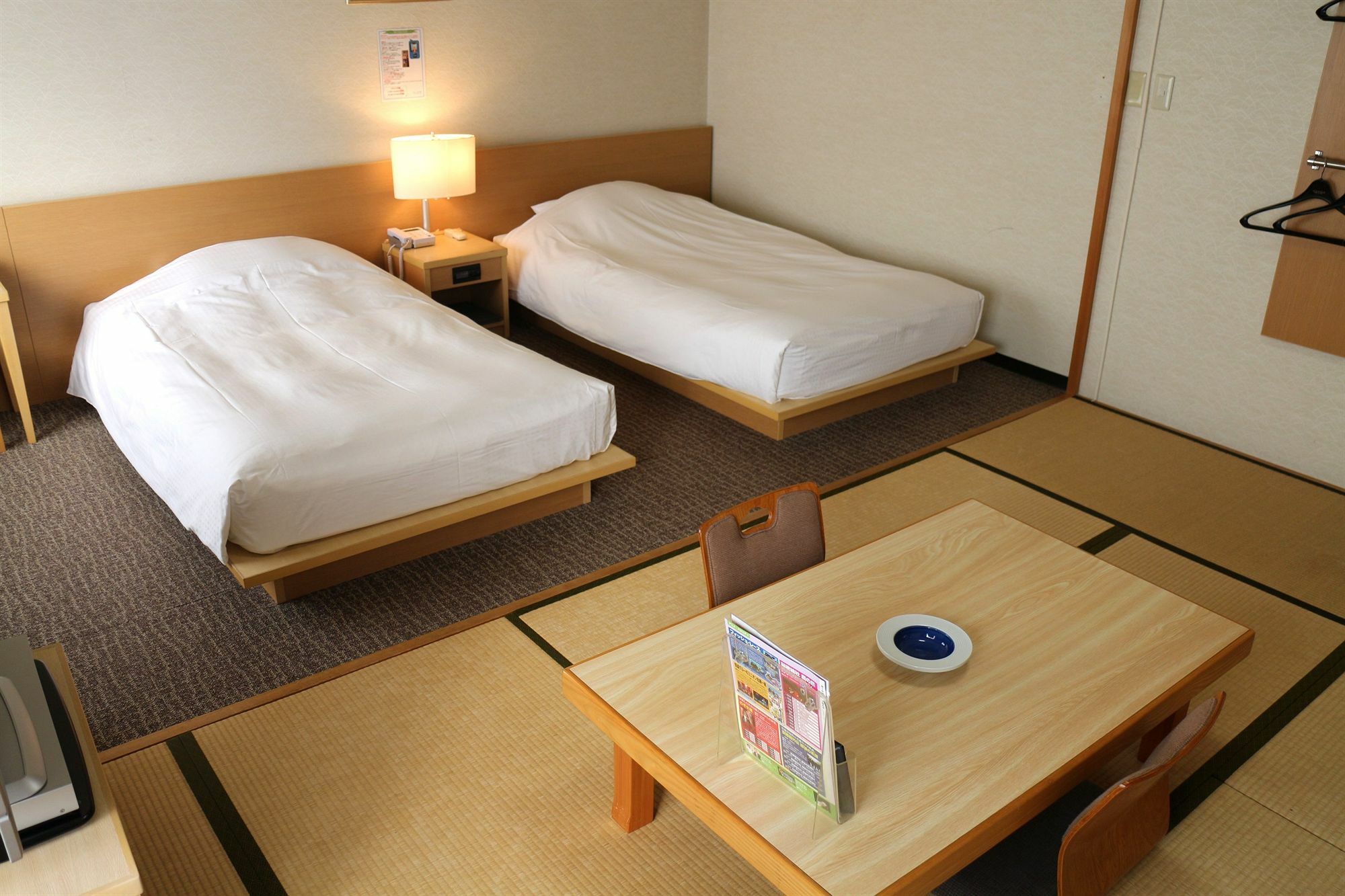 Hotel Sunplaza Osaka Sakai Annex Esterno foto